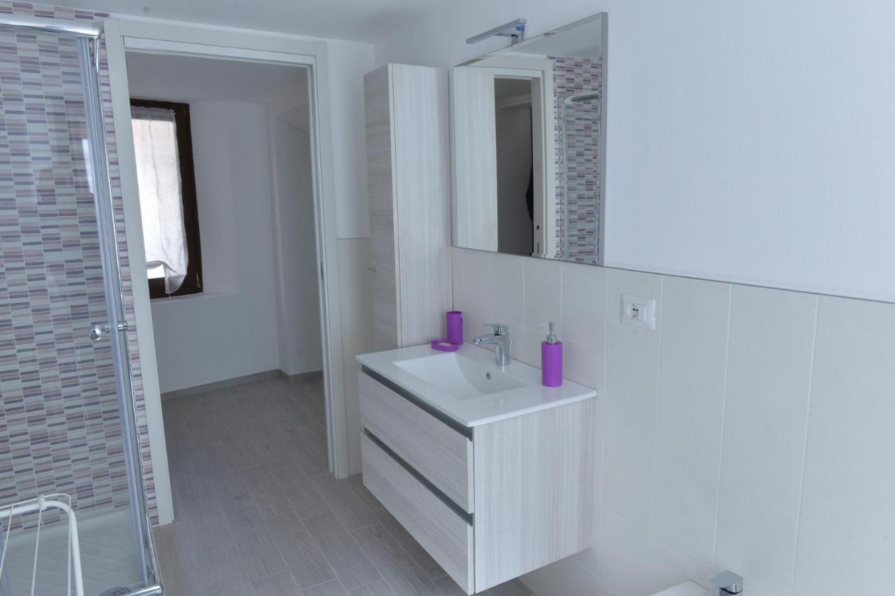 Casa Carma Villa Porto Ceresio Dış mekan fotoğraf
